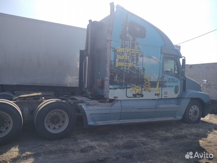 Freightliner Century Class, 2004