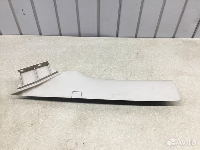 Обшивка задней стойки правая Ford Focus II 2005-20