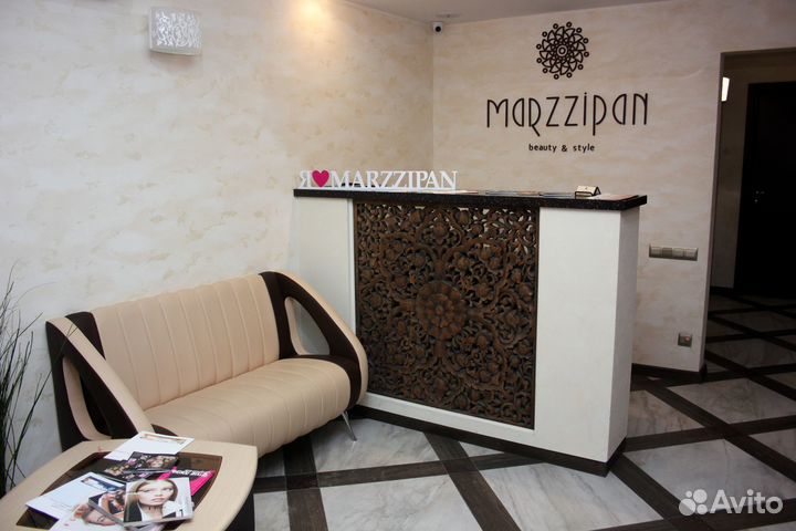 Администратор салона красоты