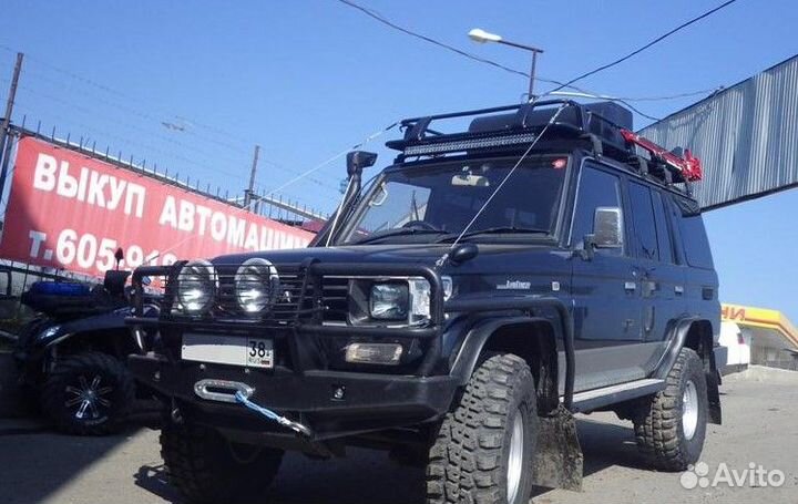 Передний силовой бампер Тойота Ленд Крузер 78