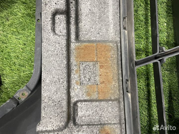 Передний бампер hyundai sonata nf с дефектом