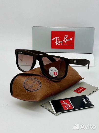 Солнцезащитные очки ray ban