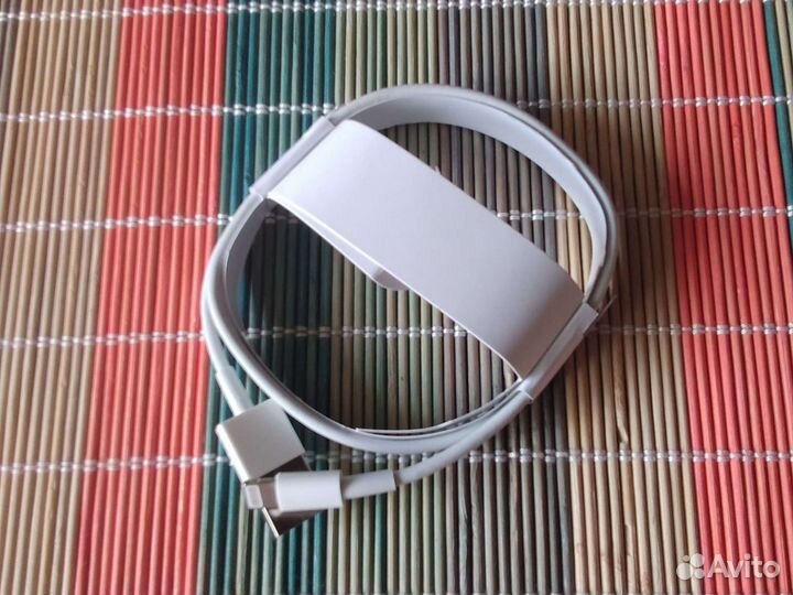 Кабель для iPhone