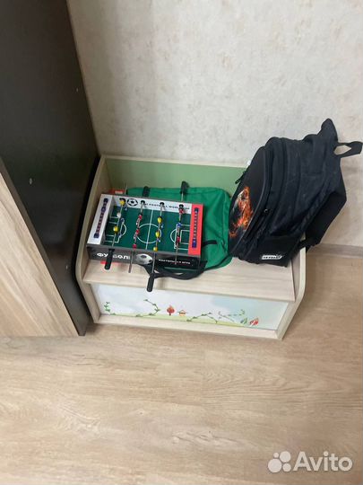 Тумбочка прикроватная