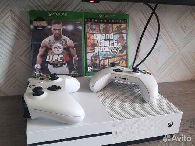 Xbox one s 1tb с играми