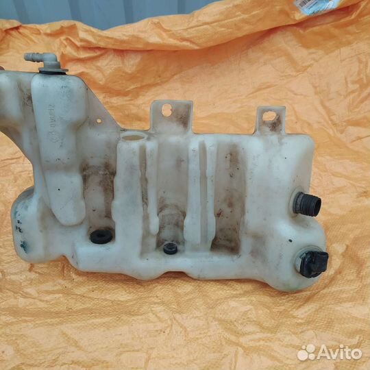 Bmw e39 бачок омывателя