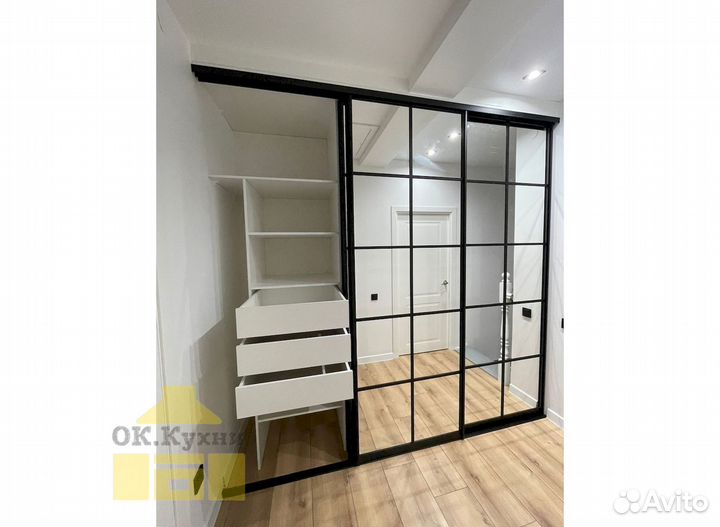 Встраиваемый шкаф