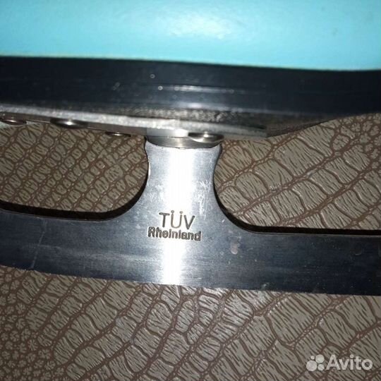 Коньки (размер 35)