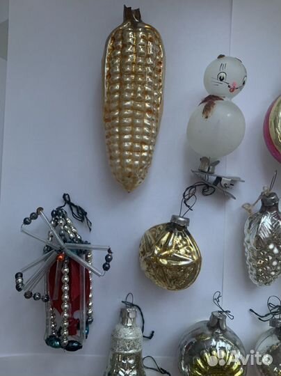 Елочные игрушки СССР часы заяц корзинка с цветами