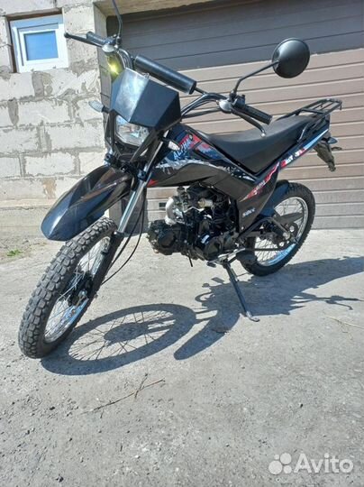 Кроссовый мотоцикл Alpha Cross