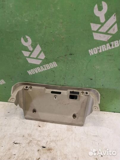 Накладка (кузов внутри) Тойота Хайлендер