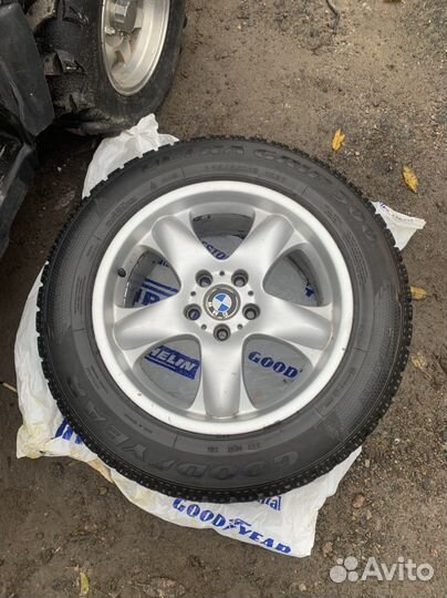 Колеса на BMW х5 е53 Goodyear ultra grip 255.55.18