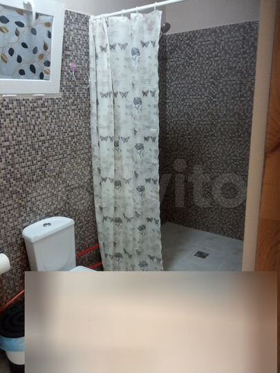 Дом 28 м² на участке 4 сот.