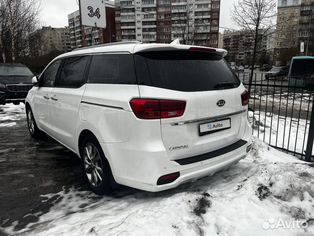 Kia Carnival 2.2 AT, 2018, 120 000 км