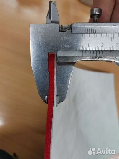 Материал на клапана баяна, гармони