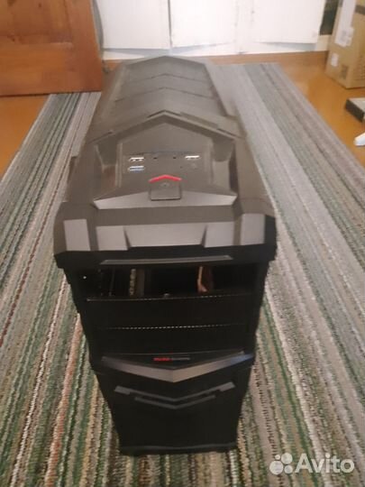 Старенький игровой корпус для пк