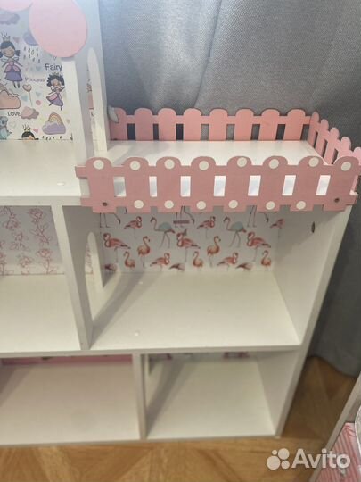 Красивый Домик с пони