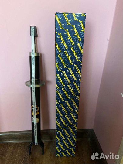 Передние амортизаторы w211