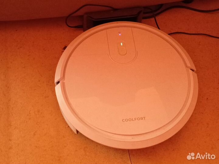 Робот пылесос coolfort