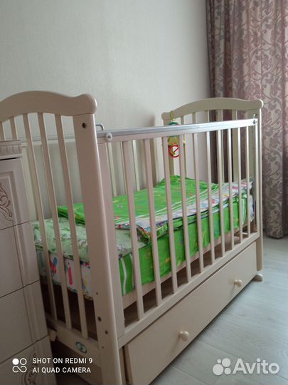 Детская кроватка