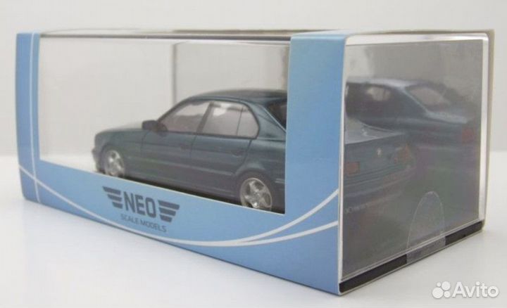 BMW M5 E34 NEO Scale Models 1:43