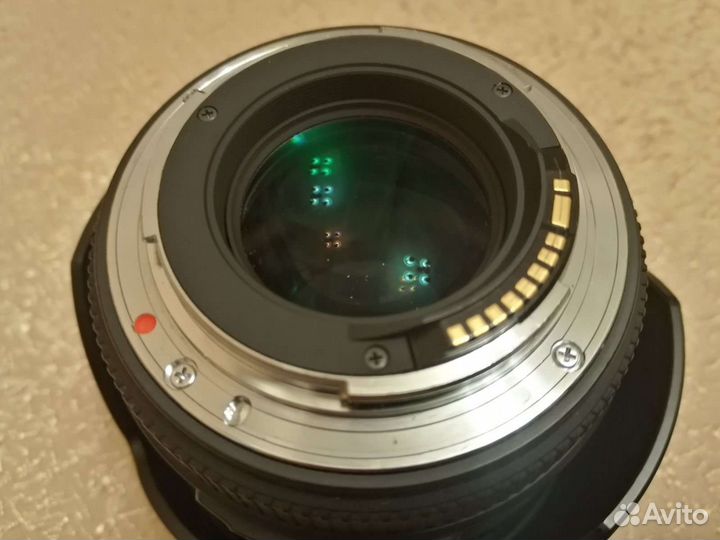 Объектив Sigma 50mm 1,4 для Canon