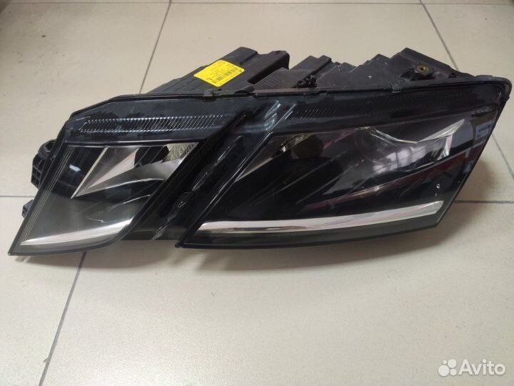 Фара передняя левая Skoda Octavia А7 czda 2017