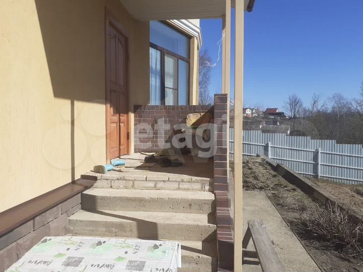 Комната 11,5 м² в 4-к., 2/2 эт.