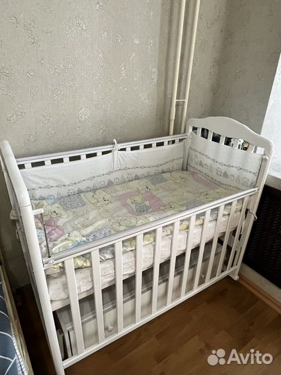 Детская кроватка