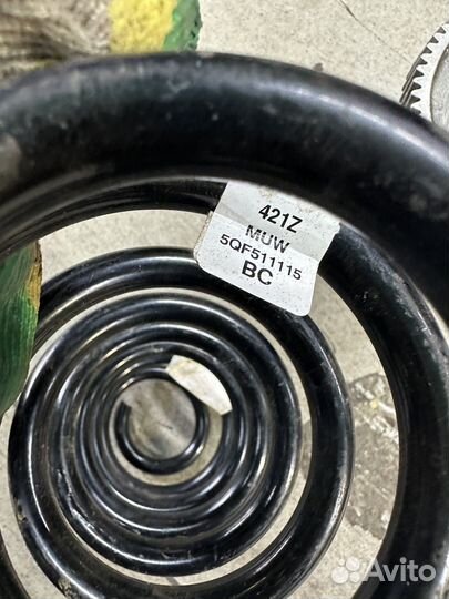 Пружина задняя Фольксваген Тигуан 2