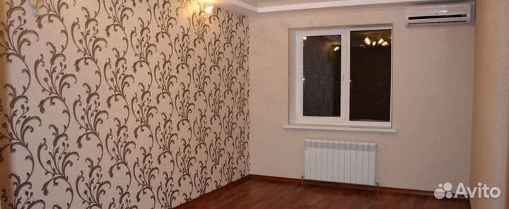 Поклейка абоев шпаклёвка стен и потолков,покраска