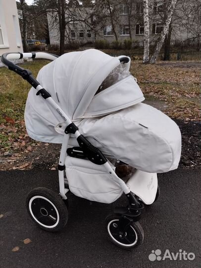 Коляска 2 в 1 adamex
