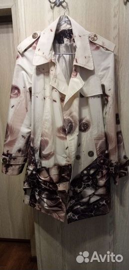 Плащ женский