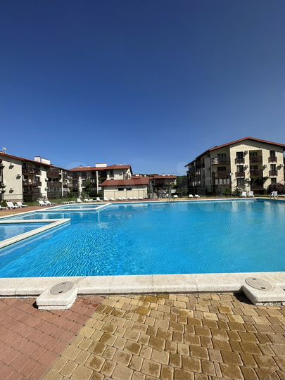 2-к. квартира, 56 м², 2/3 эт.