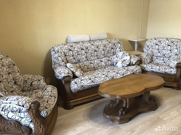 Комплект мебели в гостиную