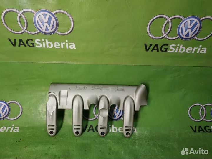 Крышка двигателя декоративная правая 7L5103908 por