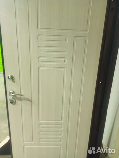 Входные стальные двери