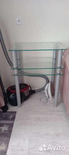 Стеклянная тумба