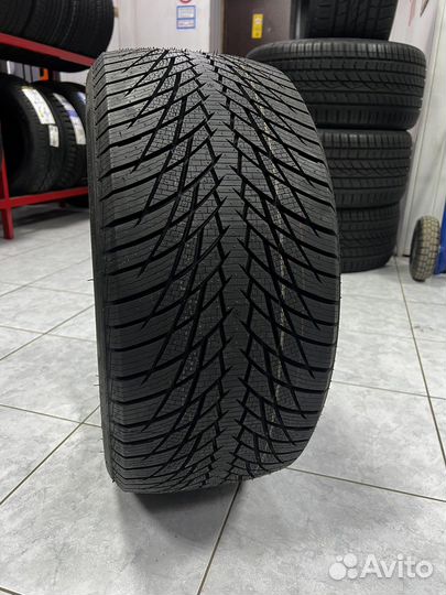 Greentrac Winter Master D1 275/45 R20 110W
