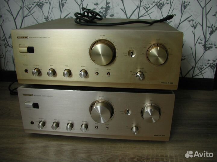 Усилитель Onkyo Integra A-925