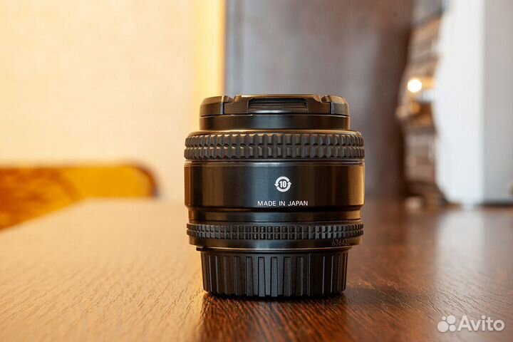 Nikon AF Nikkor 24mm 1:2.8D