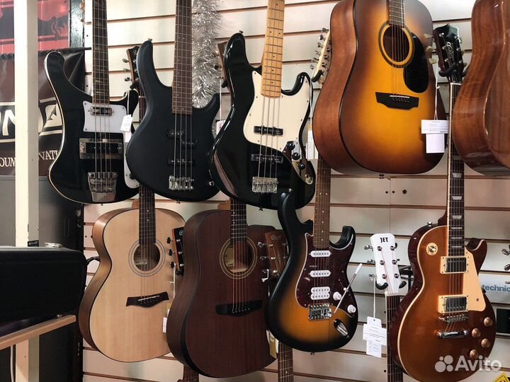 Гитары в ассортименте, классика, вестерн, фолк
