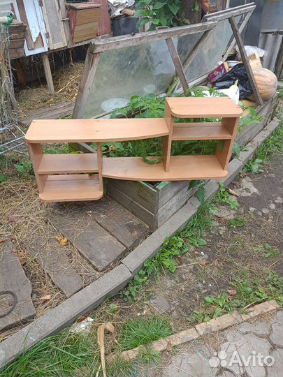 Полочка настенная