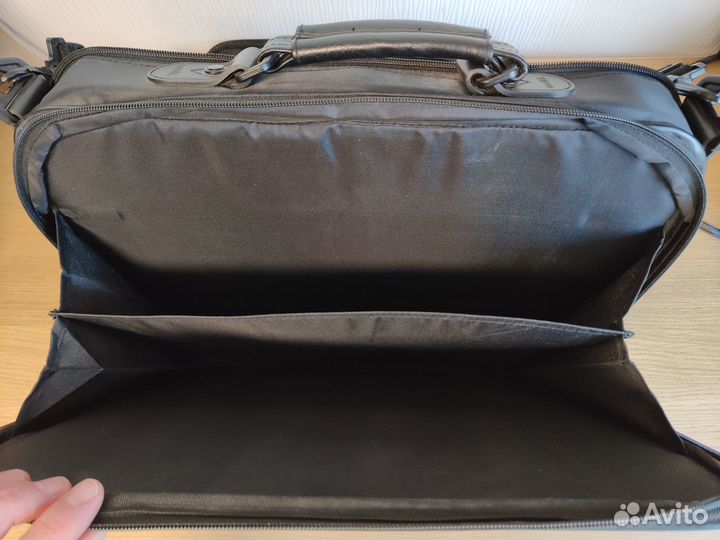 Сумка для ноутбука Case Logic