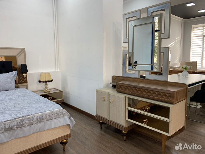 Турецкий спальный гарнитур