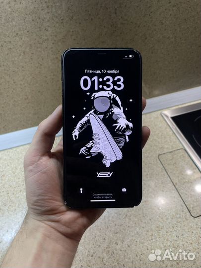 iPhone 11 Pro Max, 64 ГБ