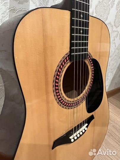 Продается акустическая гитара hohner HW220 N