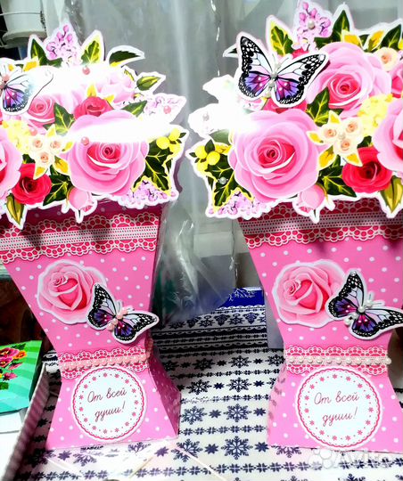 Букеты к 8 марта с наполнением