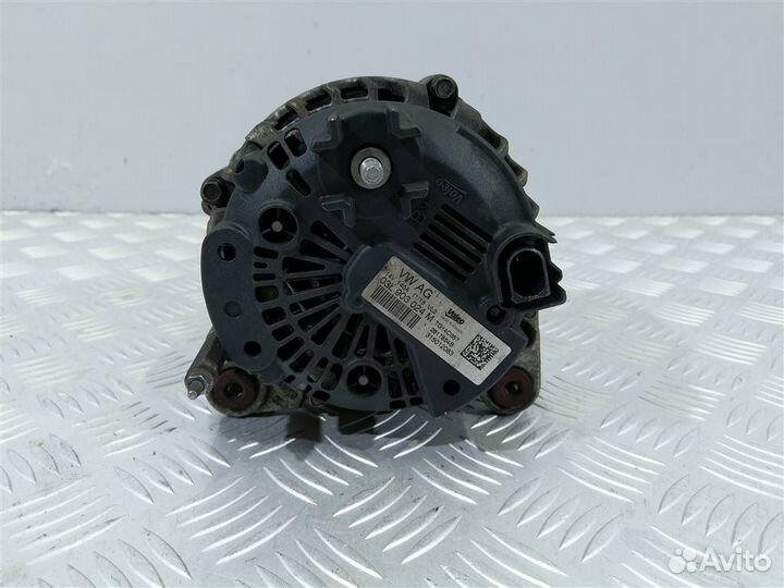 Генератор Skoda Superb 03L903024M