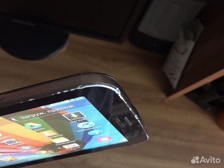 Samsung таб3 5200 32гб таб E sm t -561